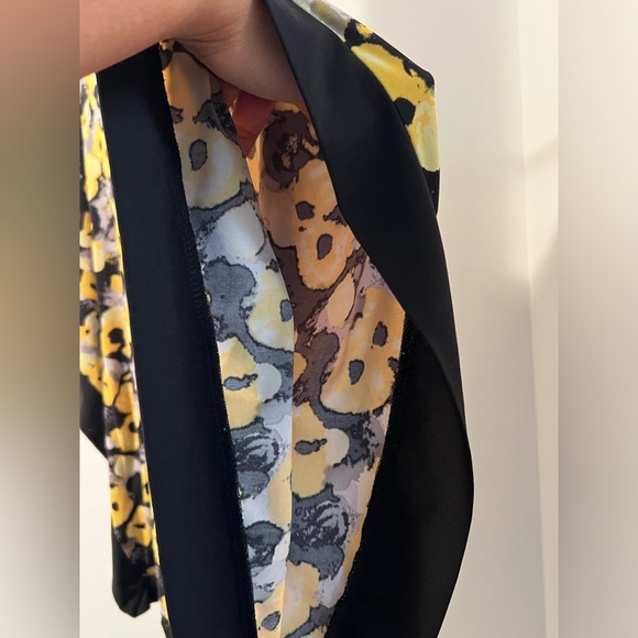 Susan Lawrence top - Picture 2 of 5